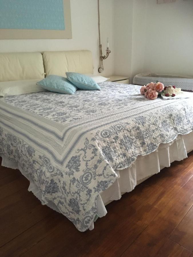 באוני Casa Vacanze "Un Sogno Nel Blu'" מראה חיצוני תמונה